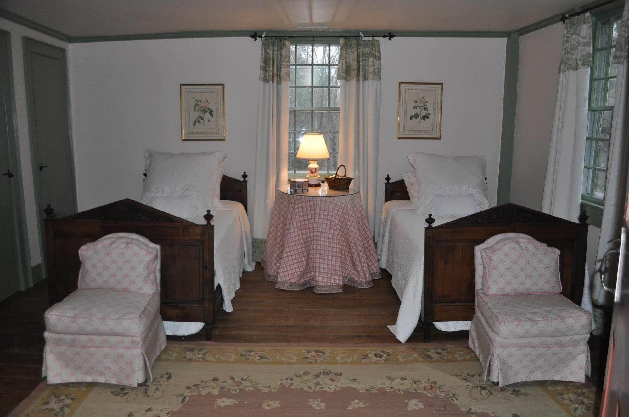 Country Loft Bed And Breakfast Woodbury Bagian luar foto